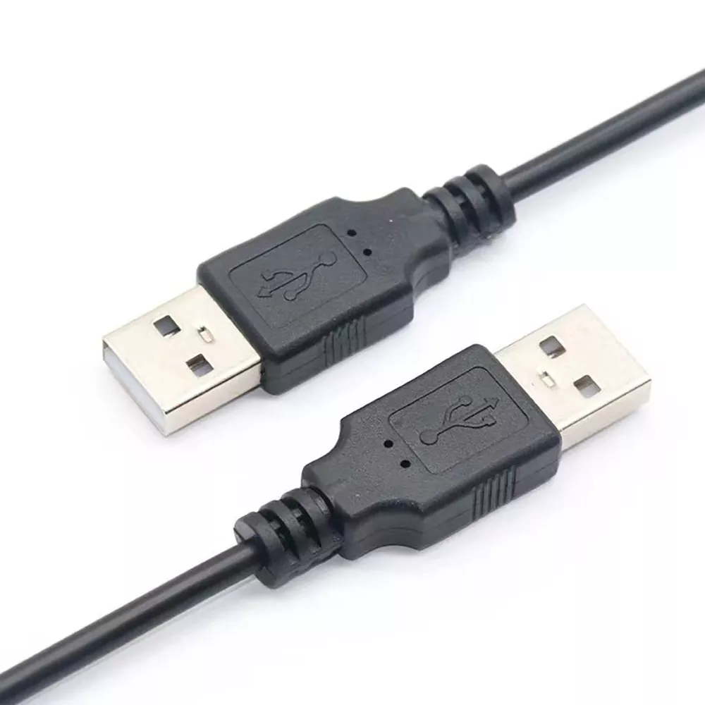USB 2.0 kábel dugaszoló aljzatba